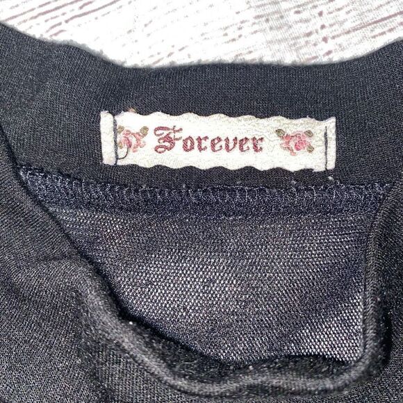 Forever21 mock collar short sleeve baby doll top w/shoulder buttons black sz MED - Picture 10 of 13